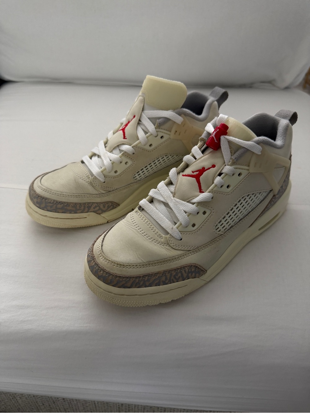 Jordan Off-White/Cream Sneakers with Red Jumpman